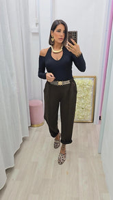 PANTALONE VERSUS